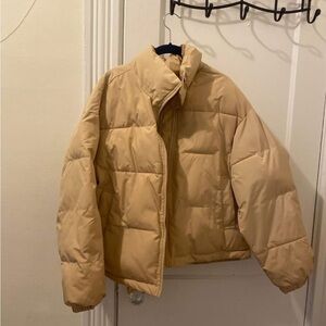 Cream/tab puffer jacket
